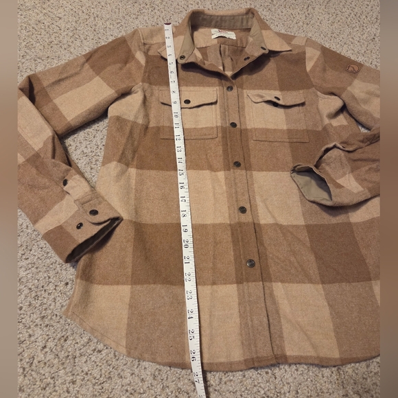 Fjallraven Women's Canada Shirt Relaxed Fit Button Down Plaid Flannel Outdoor - Picture 7 of 10